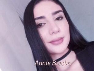Annie_Brooks