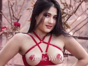 Annie_Whitte