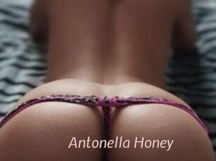 Antonella_Honey