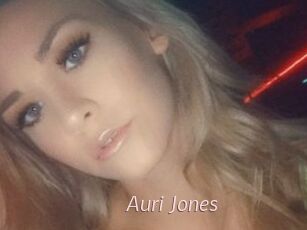 Auri_Jones