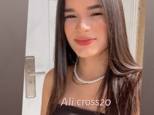 Ali_cross20