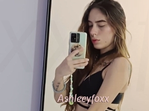 Ashleeyfoxx