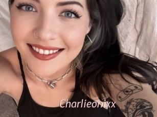 Charlieonixx