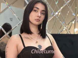 Chloeturne