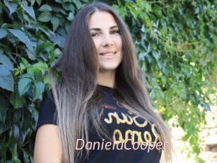 DanielaCooper