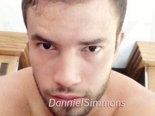 Danniel_Simmons