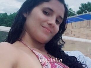 Dnniella