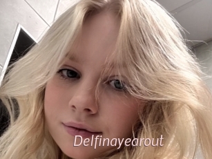 Delfinayearout