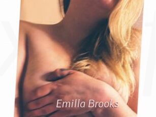 Emilla_Brooks