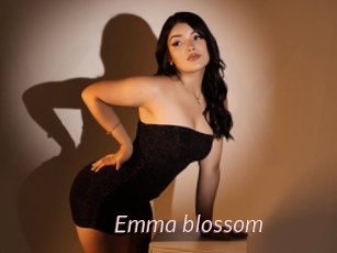Emma_blossom