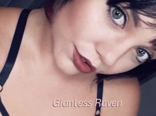 Giantess_Raven