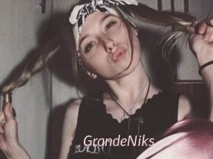 GrandeNiks