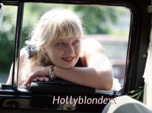 Hottyblondexx