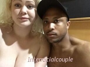 Interracial_couple_