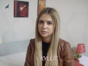 KYLLIE_