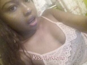KissMeKiona