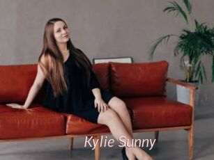 Kylie_Sunny