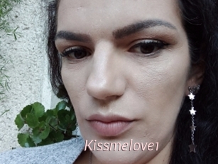Kissmelove1
