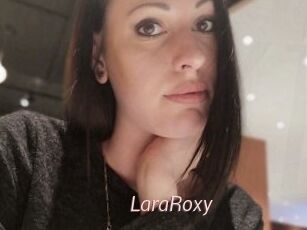 LaraRoxy