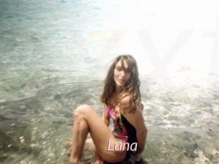 Luna_Taylor
