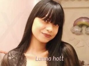 Lunna_hott