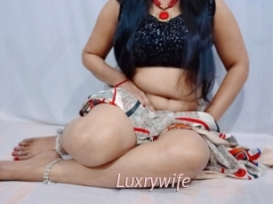 Luxrywife