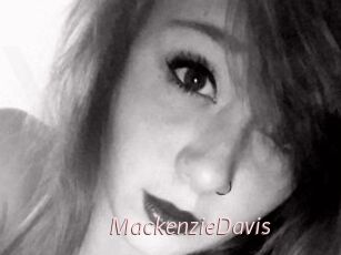 Mackenzie_Davis