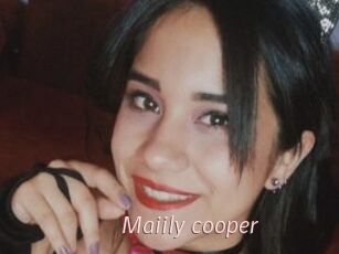 Maiily_cooper