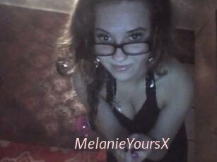 MelanieYoursX