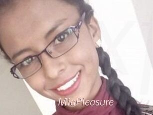 Mia_Pleasure