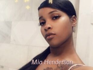 Mia_Henderson