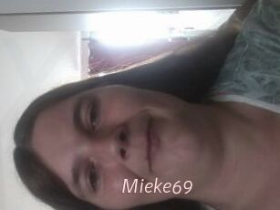 Mieke69