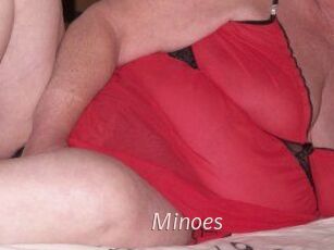 Minoes