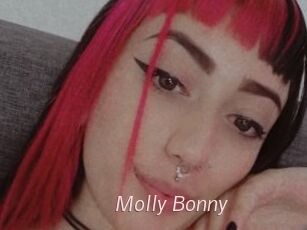 Molly_Bonny