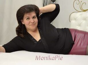 MonikaPie