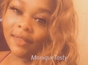 MoniqueTasty