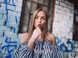 Mia_fille