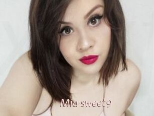 Mia_sweet9