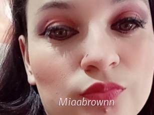 Miaabrownn