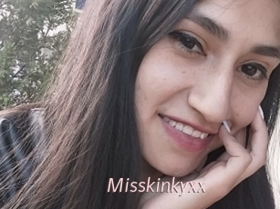Misskinkyxx