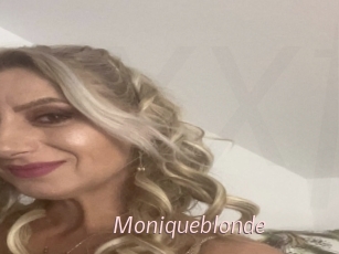 Moniqueblonde