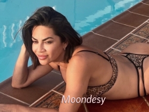 Moondesy