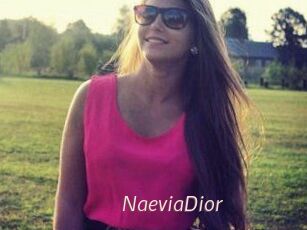 NaeviaDior