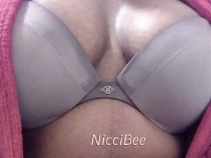 NicciBee