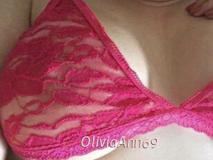 Olivia_Ann_69