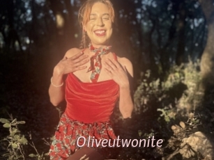 Oliveutwonite