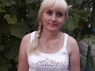 ShyBlond