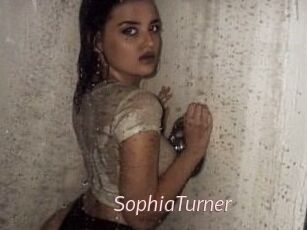 Sophia_Turner