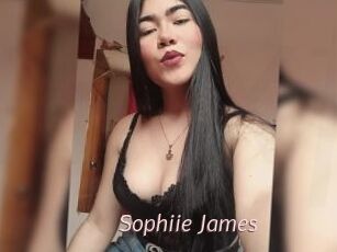 Sophiie_James