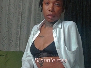 Stonnie_rose
